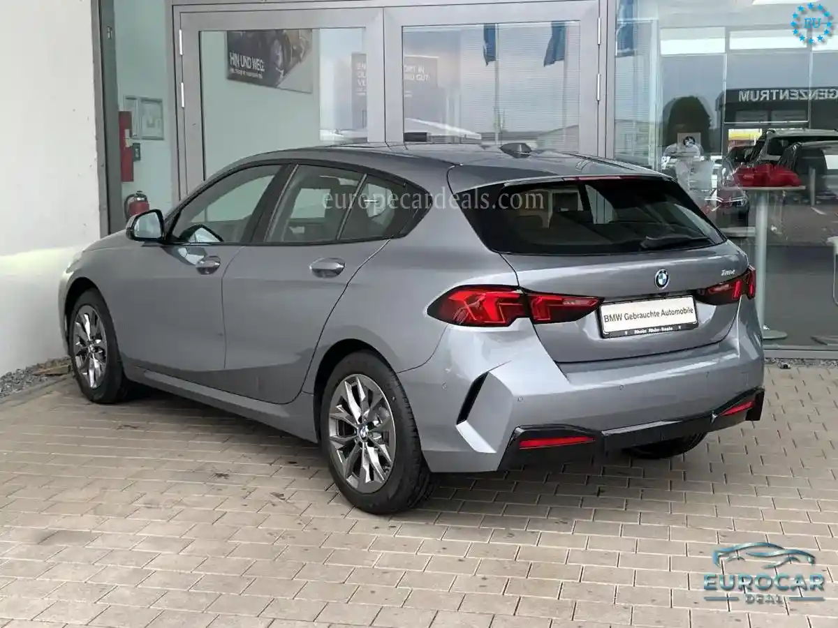 BMW 118