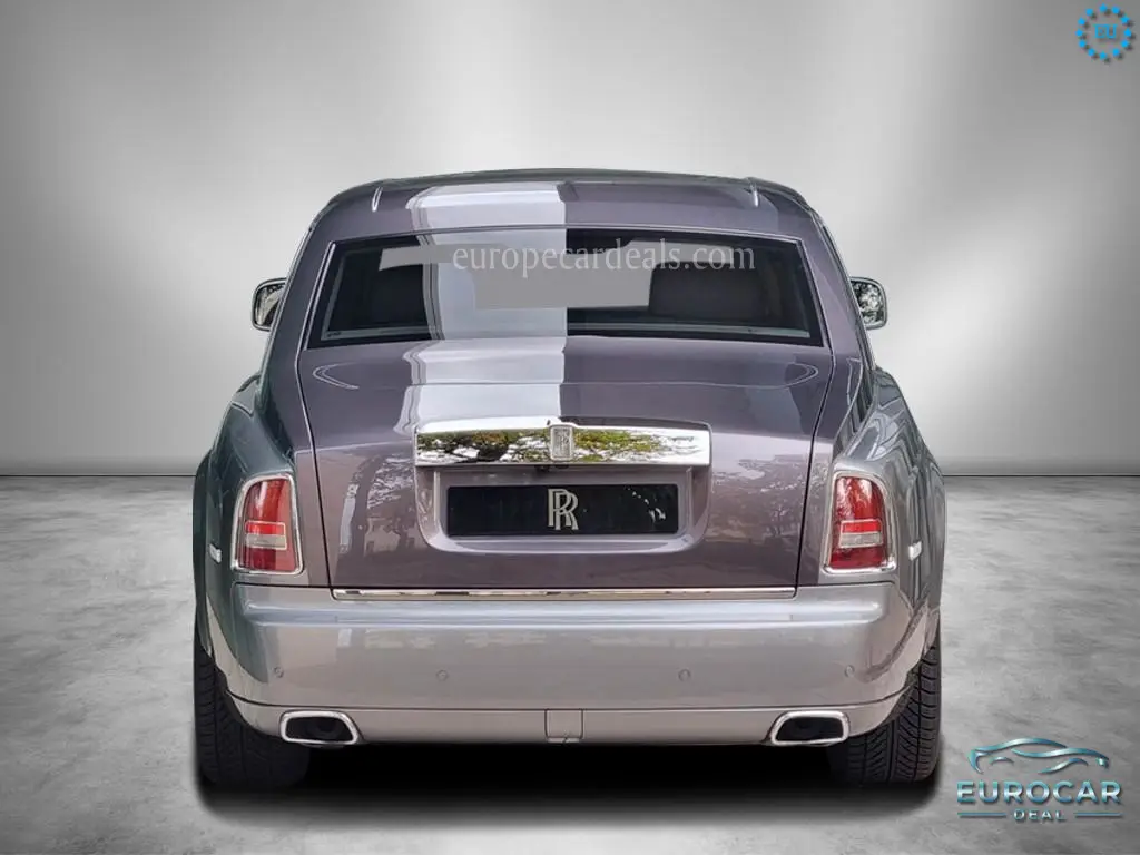 Rolls-Royce Phantom