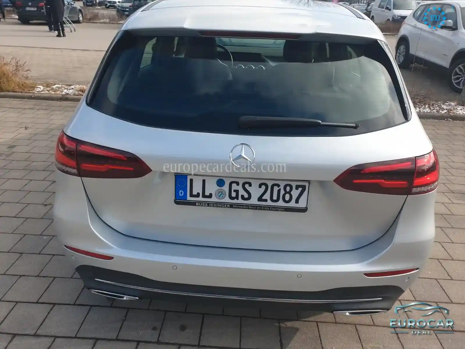 Mercedes-Benz B 220