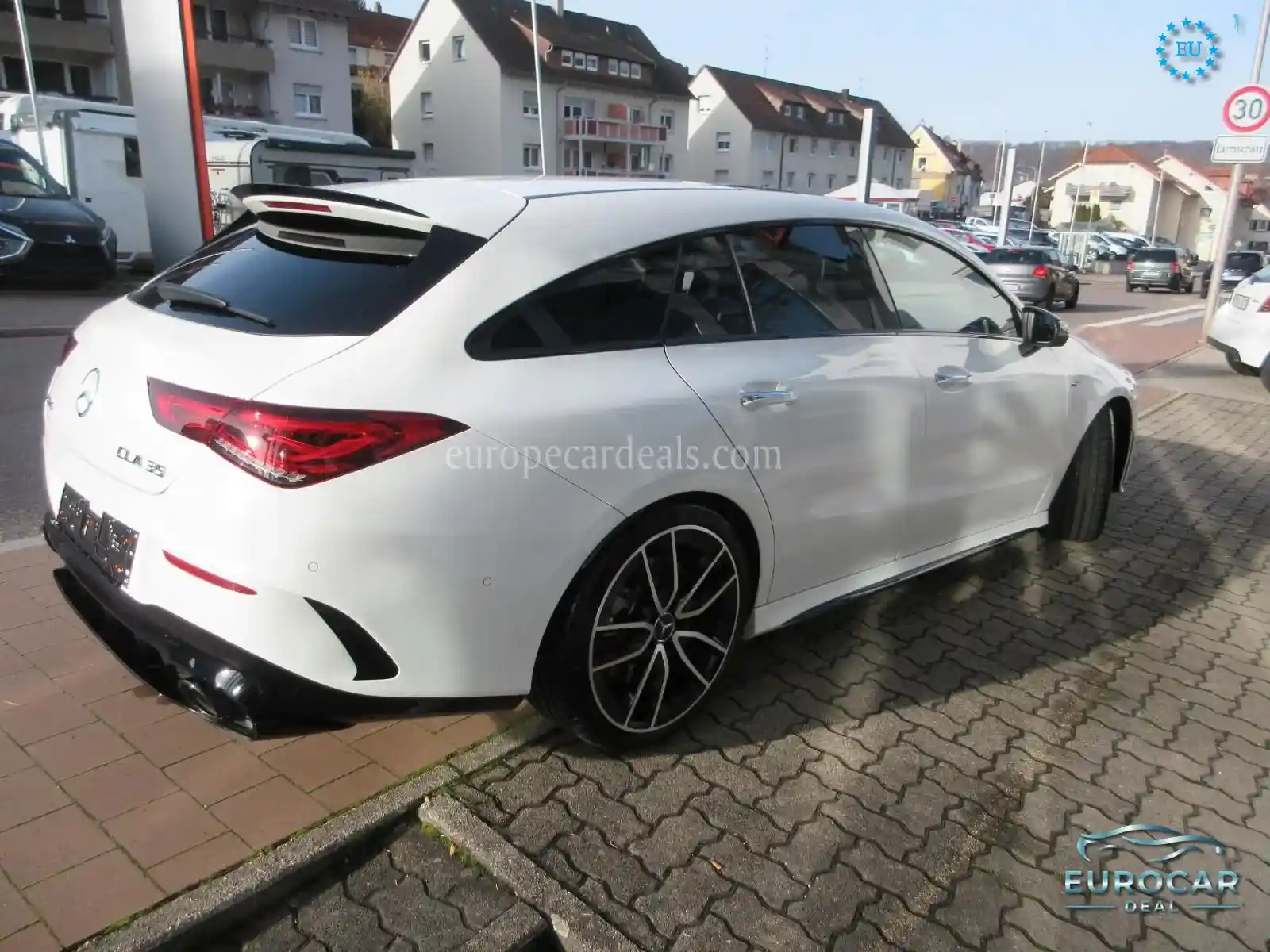 Mercedes-Benz CLA 35 AMG Shooting Brake