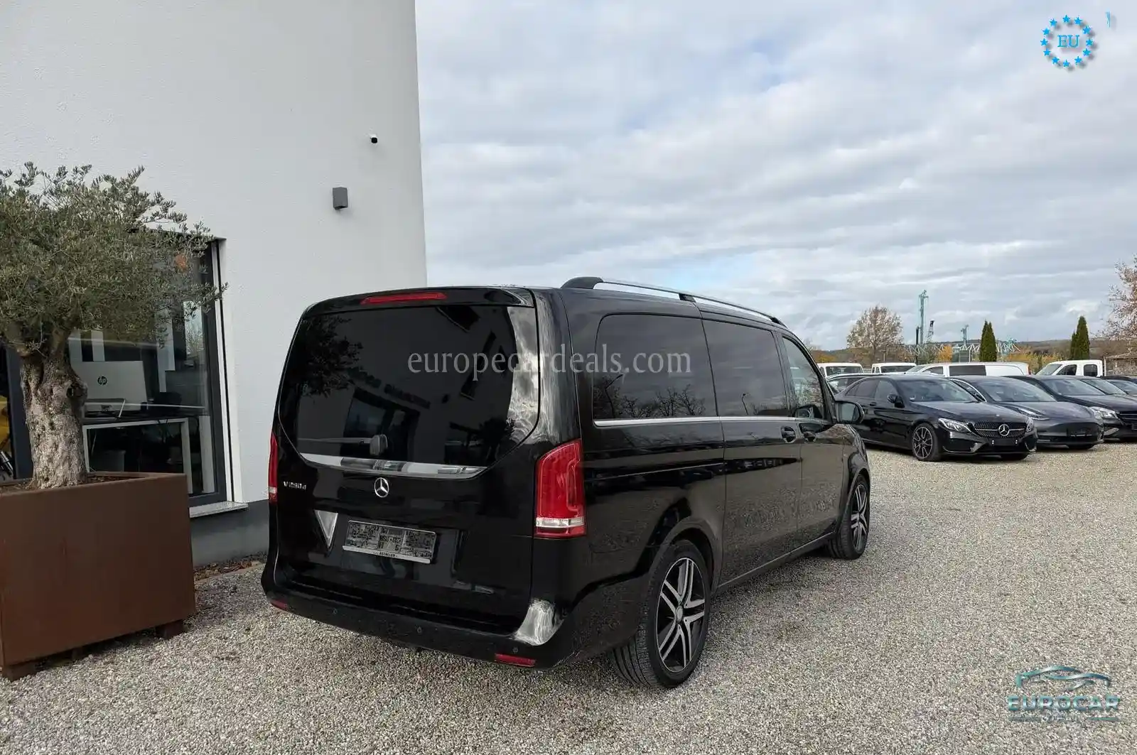 Mercedes-Benz V 250