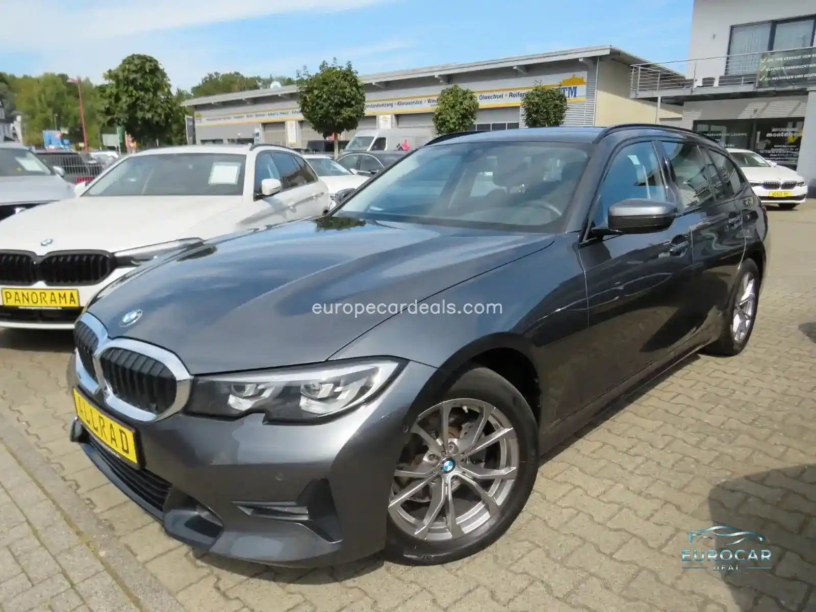 BMW 320