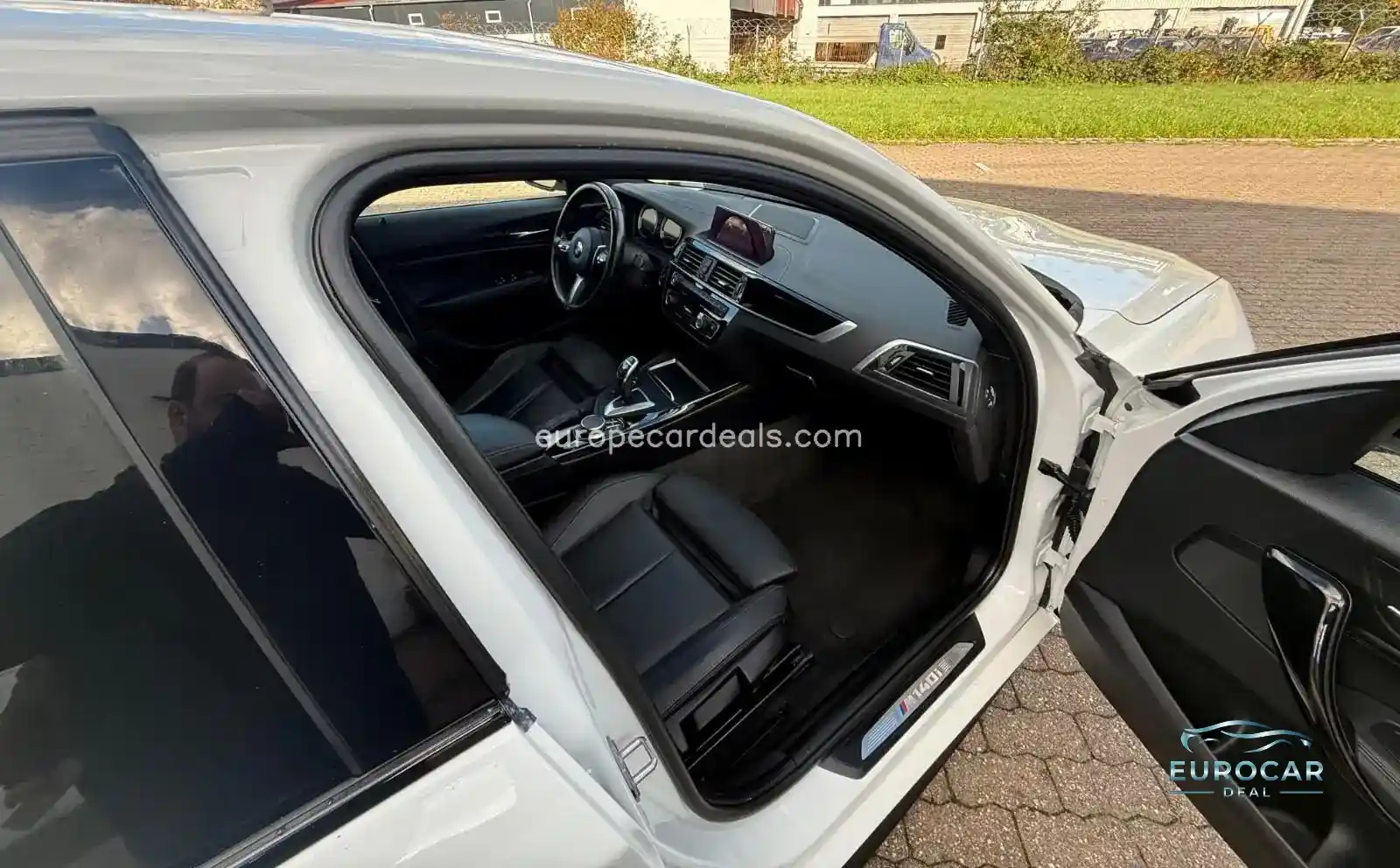 BMW M140i