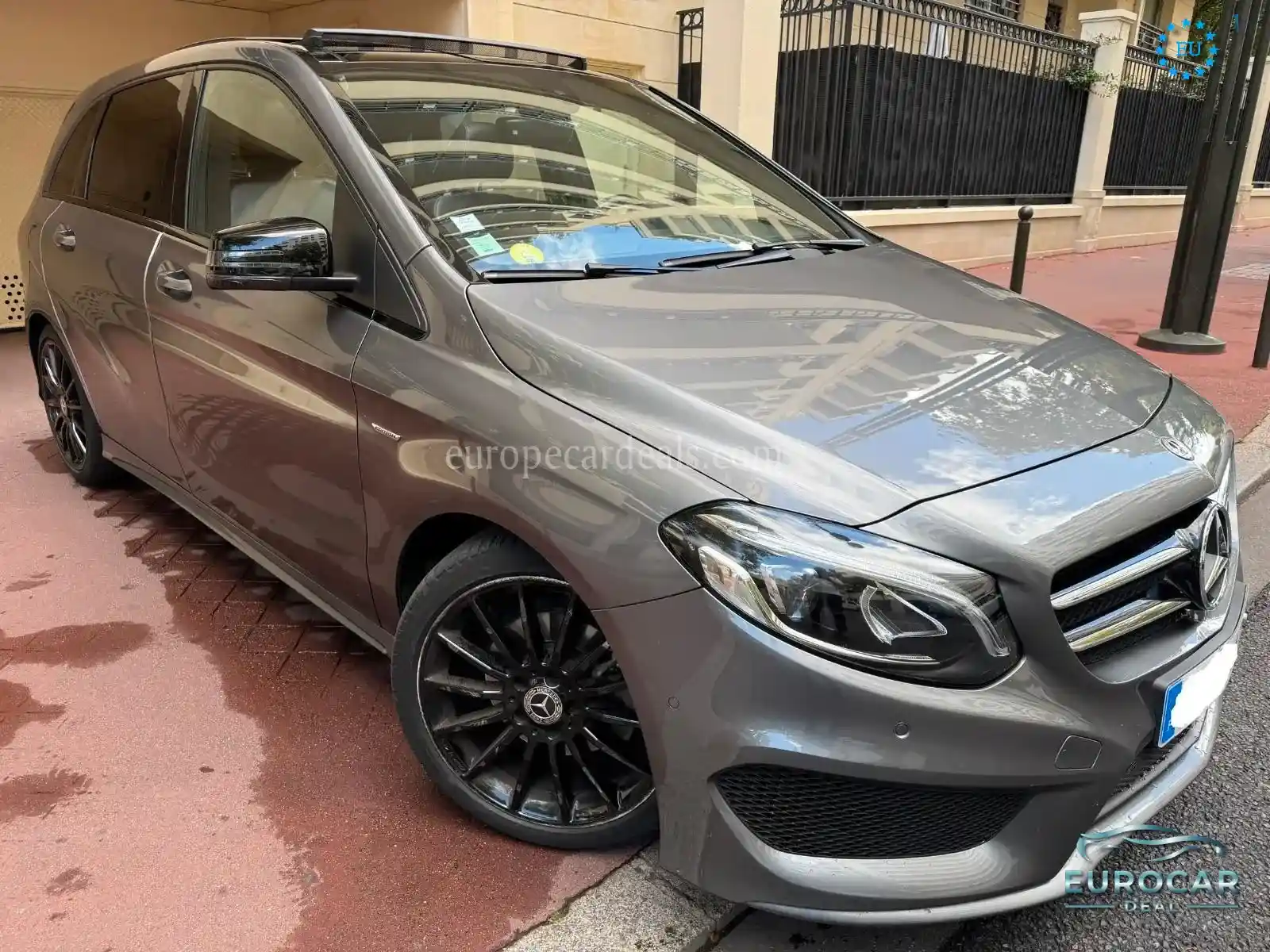 Mercedes-Benz B 220