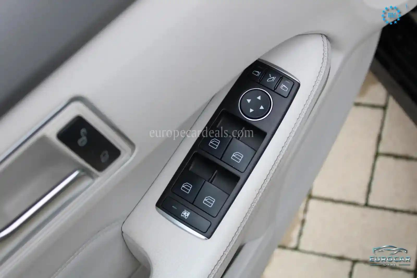 Mercedes-Benz E 250
