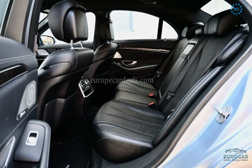 Mercedes-Benz S 560
