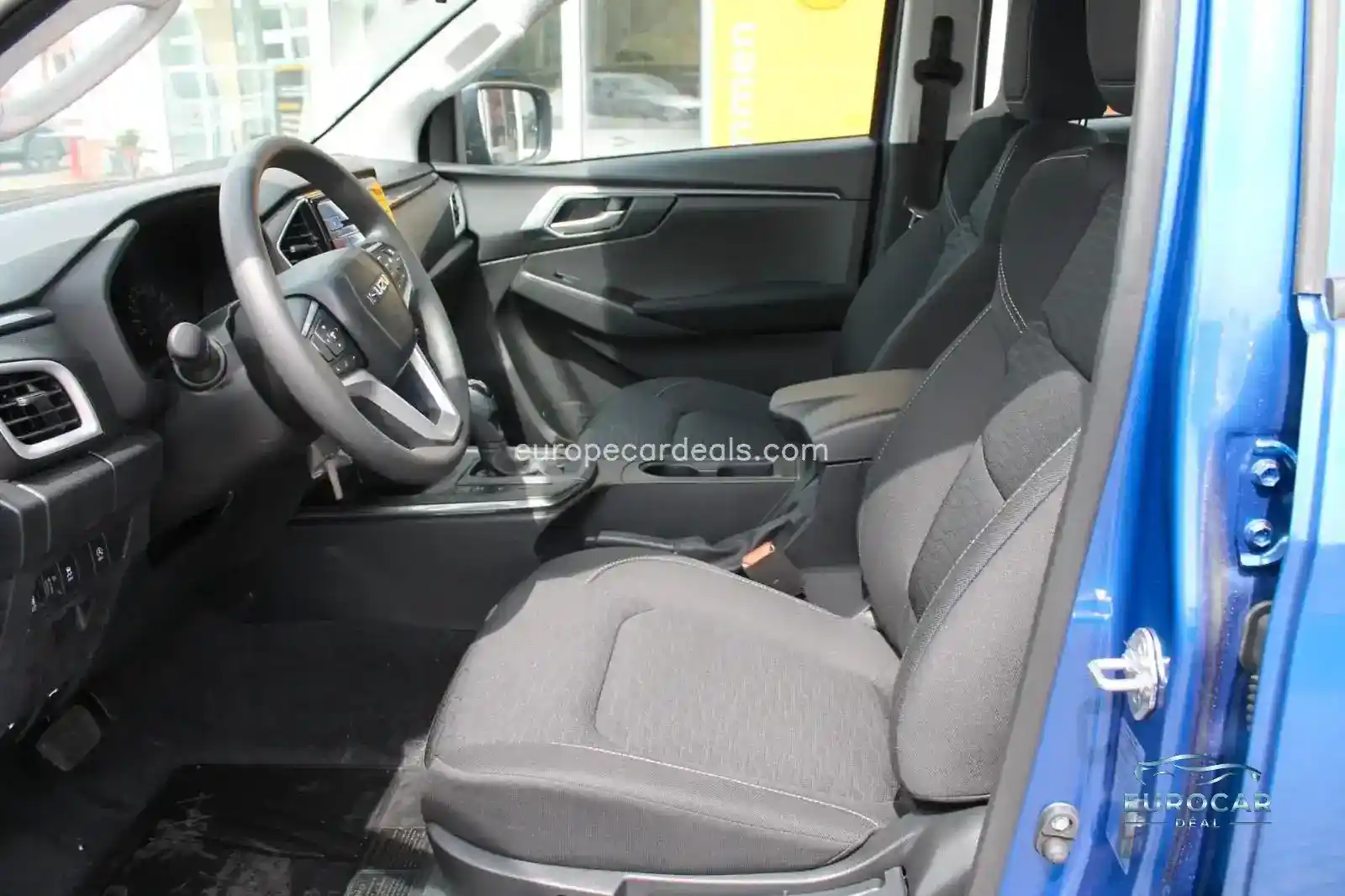 Double Cab 4×4 LS / AHZV+Laderaumwanne