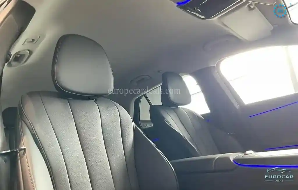 Mercedes-Benz E 200