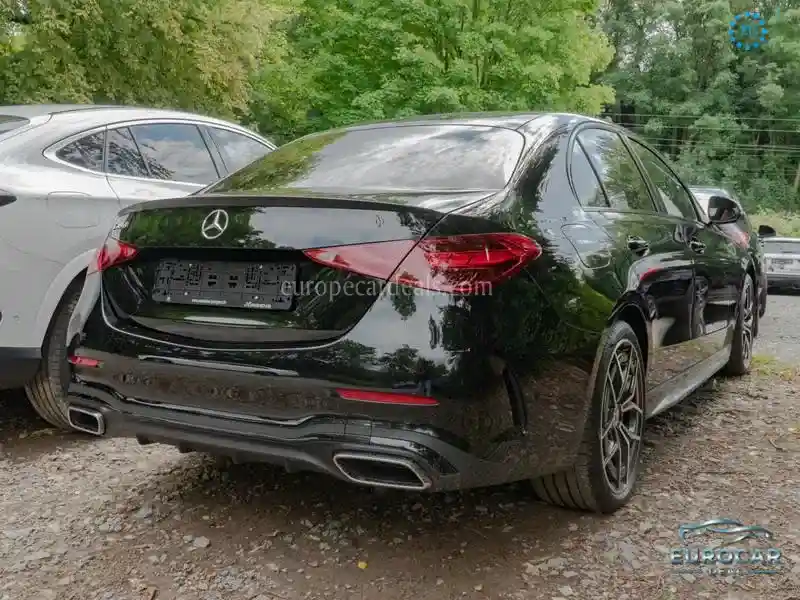 Mercedes-Benz C 180