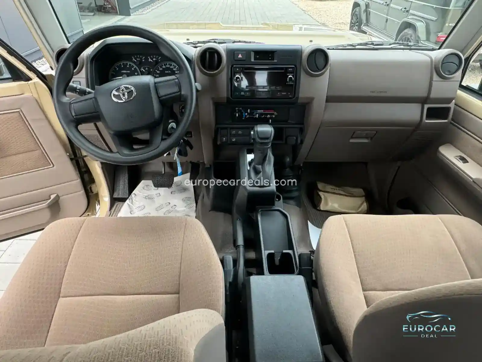 Toyota Land Cruiser