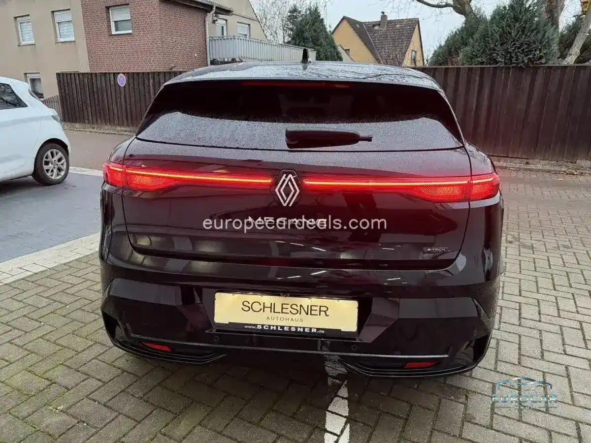 Renault Megane E-TECH