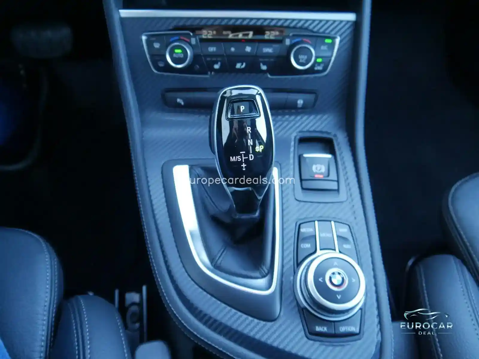 BMW 220