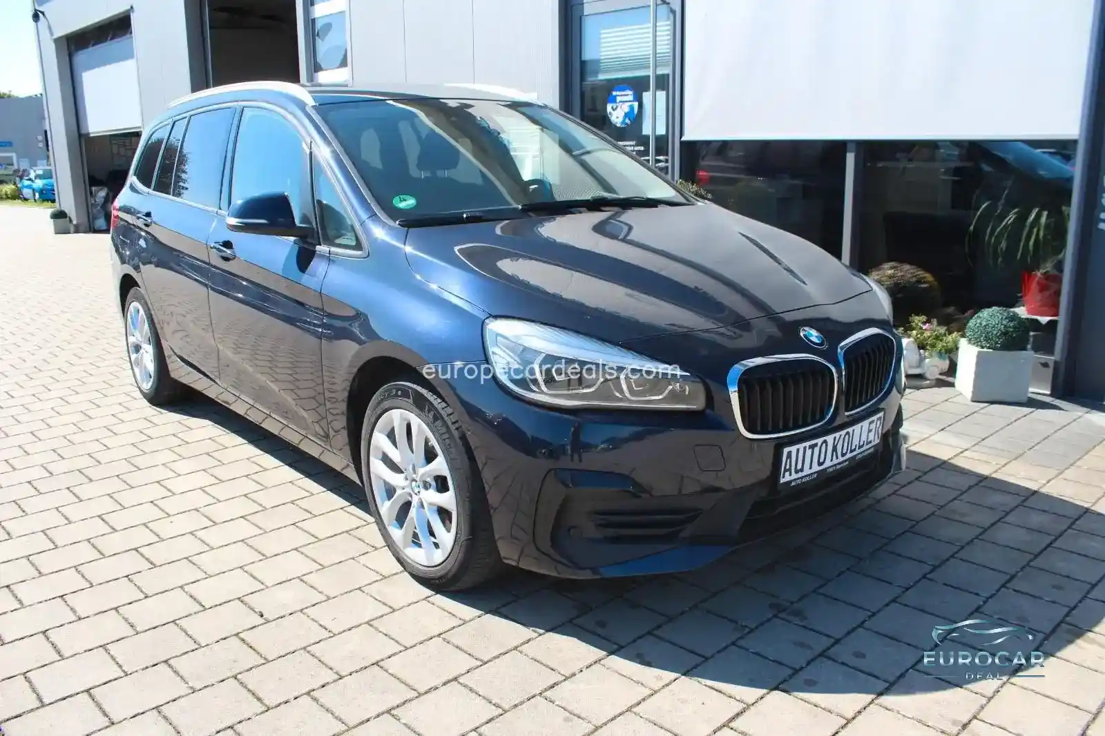 BMW 218
