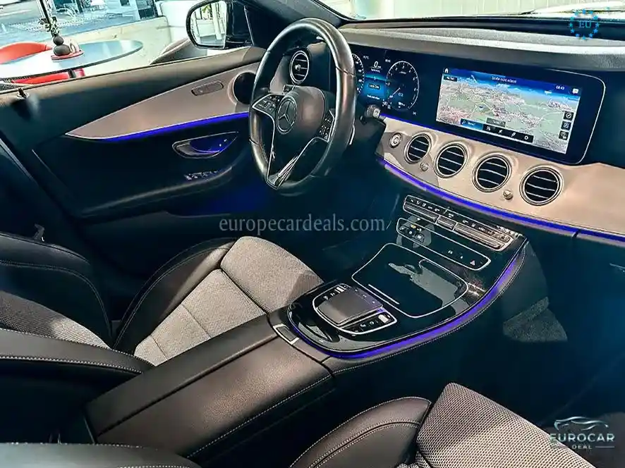 Mercedes-Benz E 300