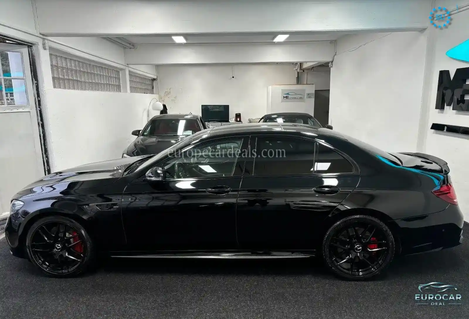 Mercedes-Benz E 63 AMG
