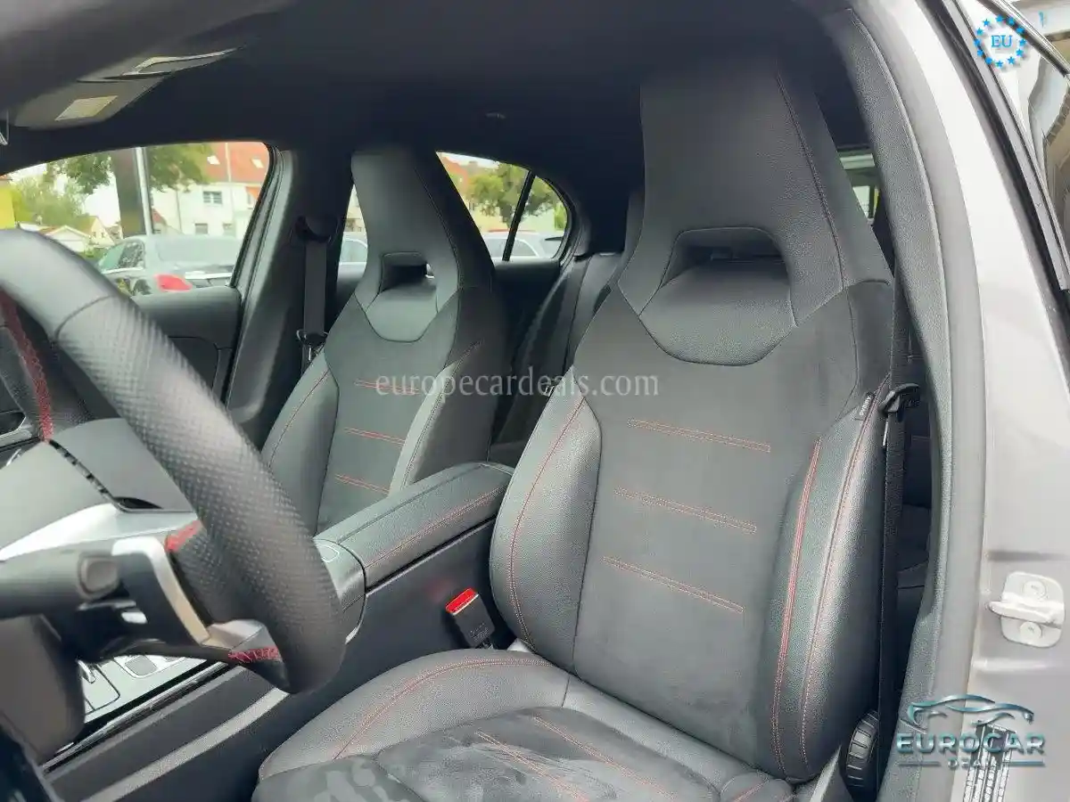 Mercedes-Benz A 220