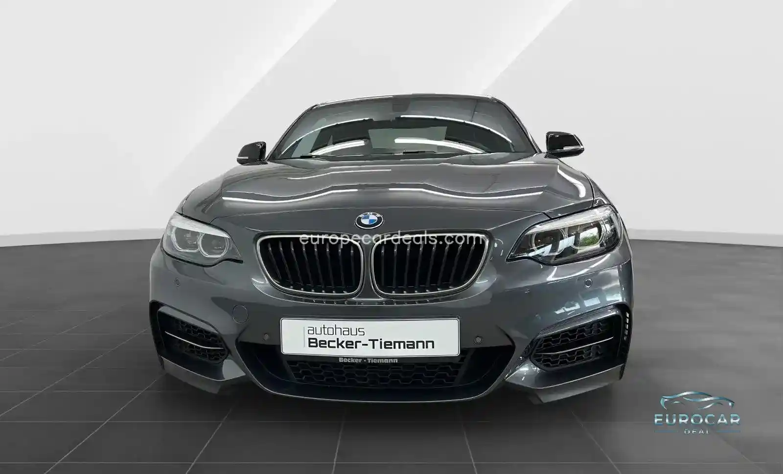 BMW M240i