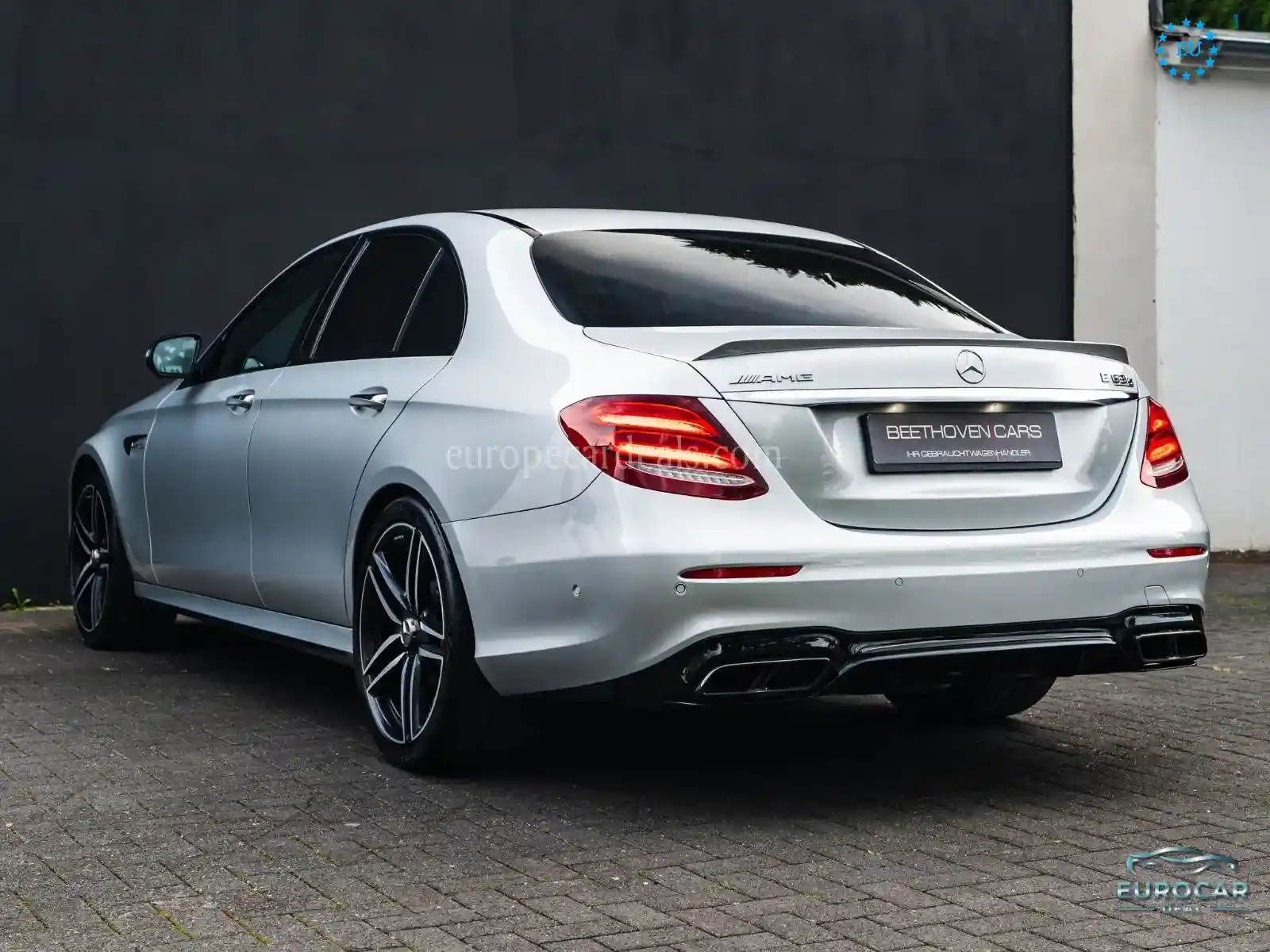 Mercedes-Benz E 63 AMG