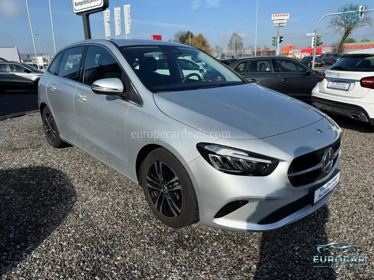 Mercedes-Benz B 200