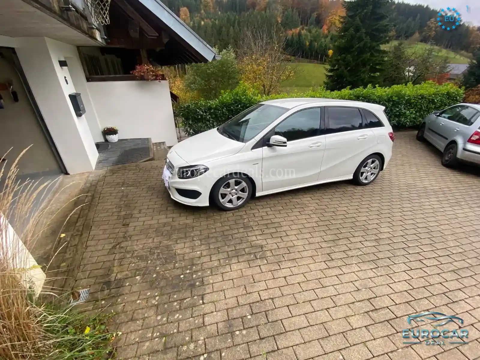 Mercedes-Benz B 200