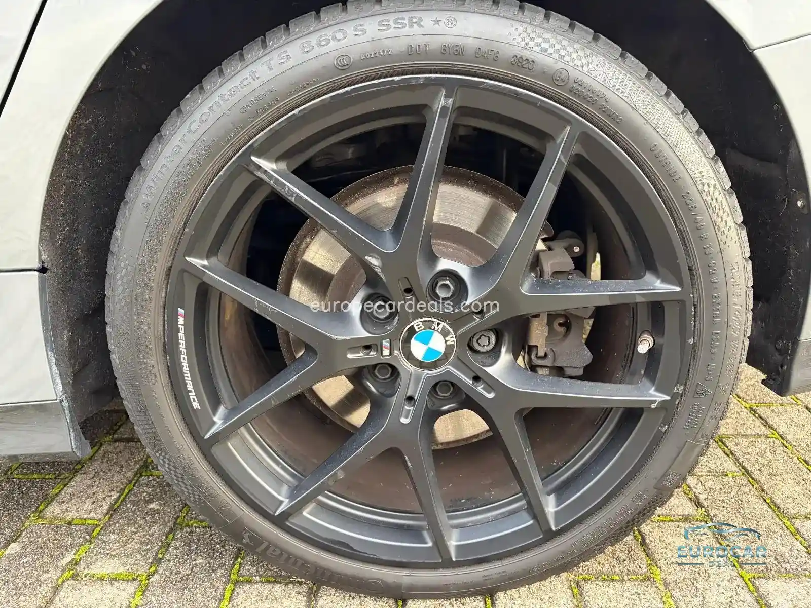 BMW 220