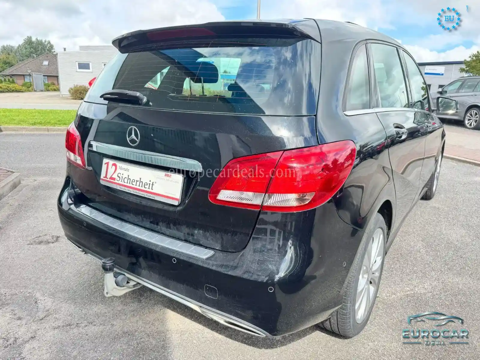 Mercedes-Benz B 180