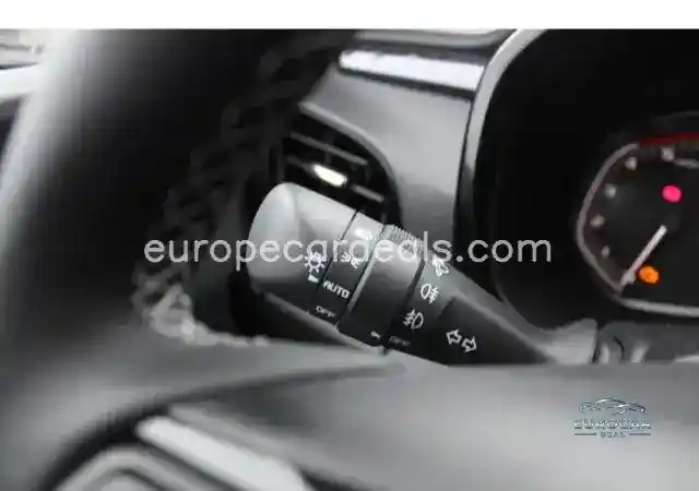 4×4 Double Cab V-CROSS Automatik