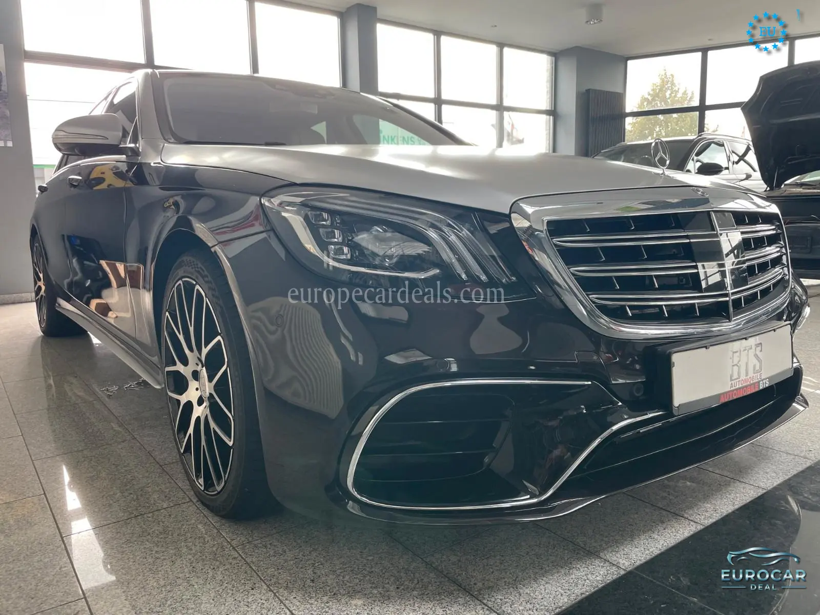 Mercedes-Benz S 560