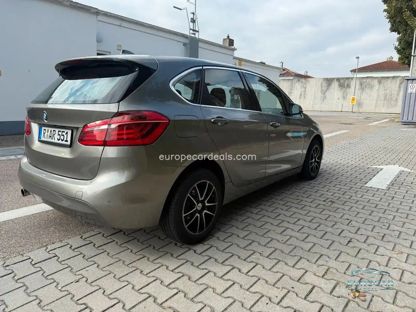 BMW 218