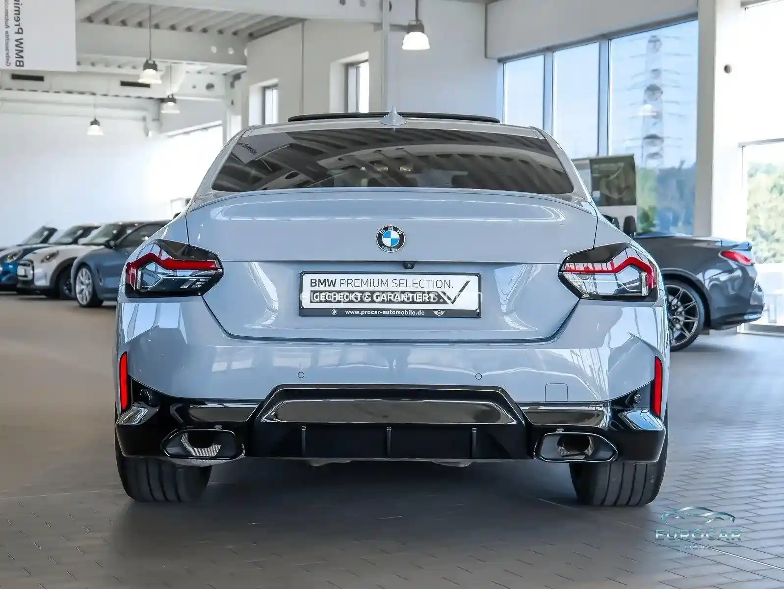 BMW M240i