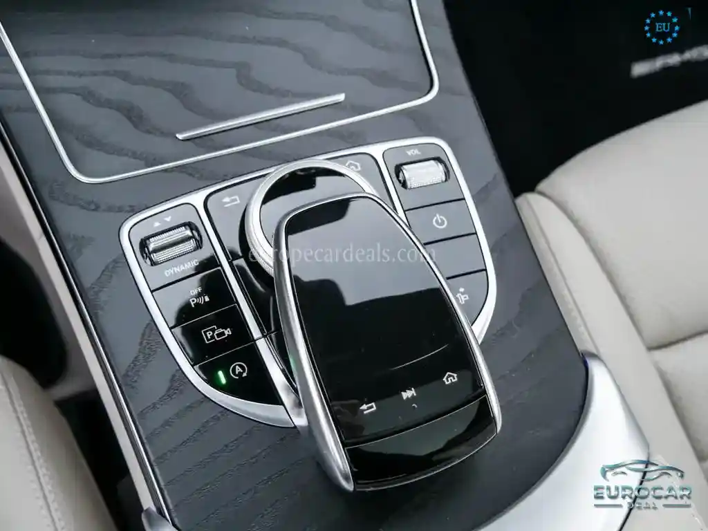 Mercedes-Benz C 400