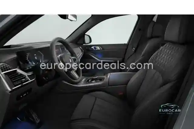 BMW X5 M60