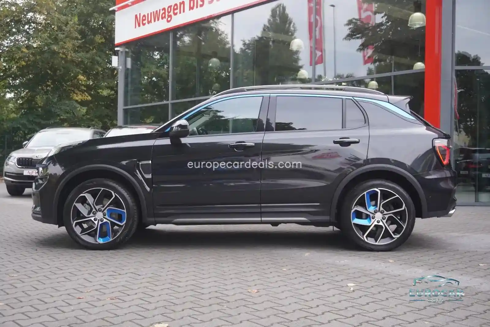 Lynk&Co 01