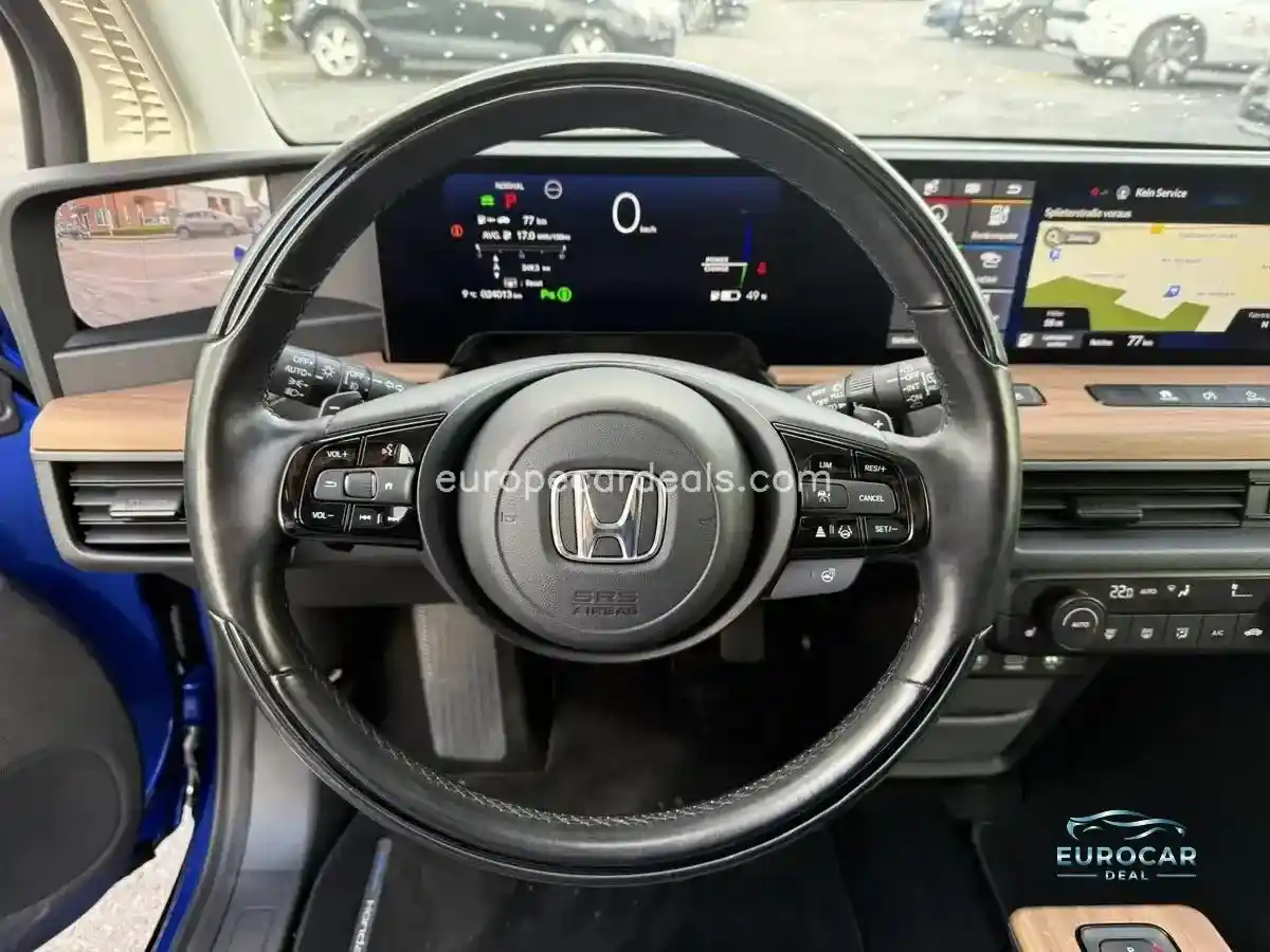 Honda e