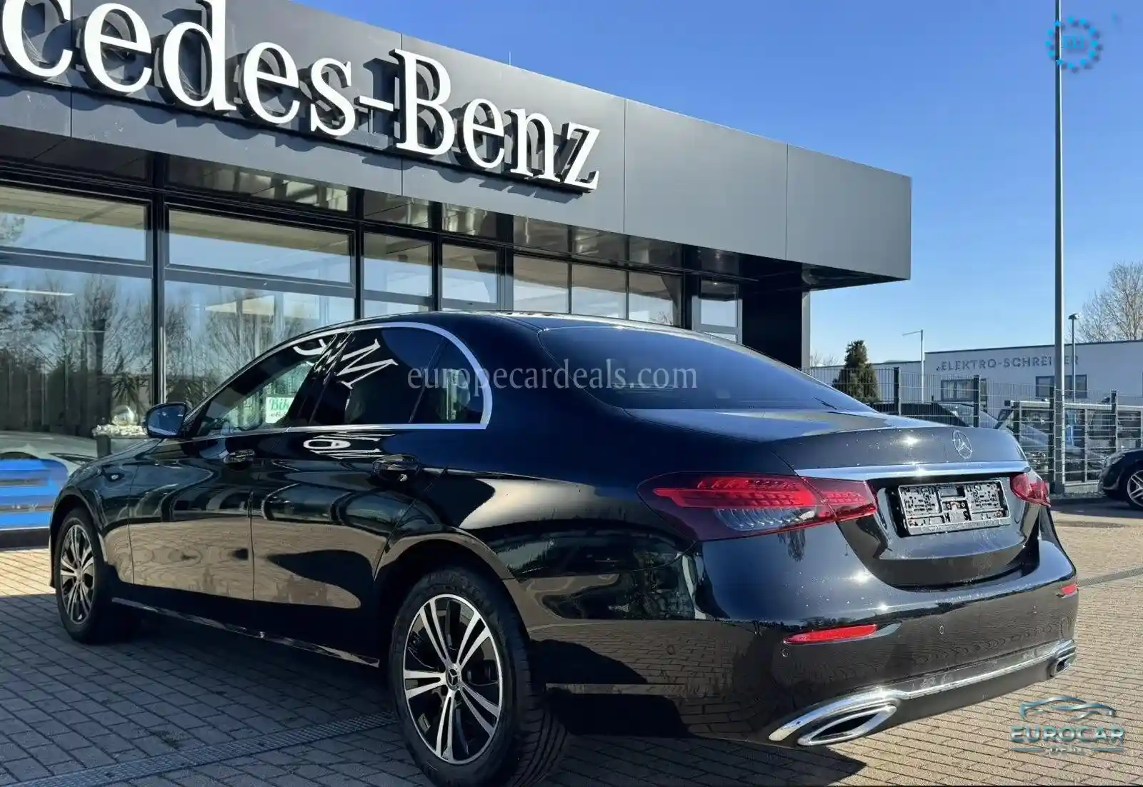 Mercedes-Benz E 200