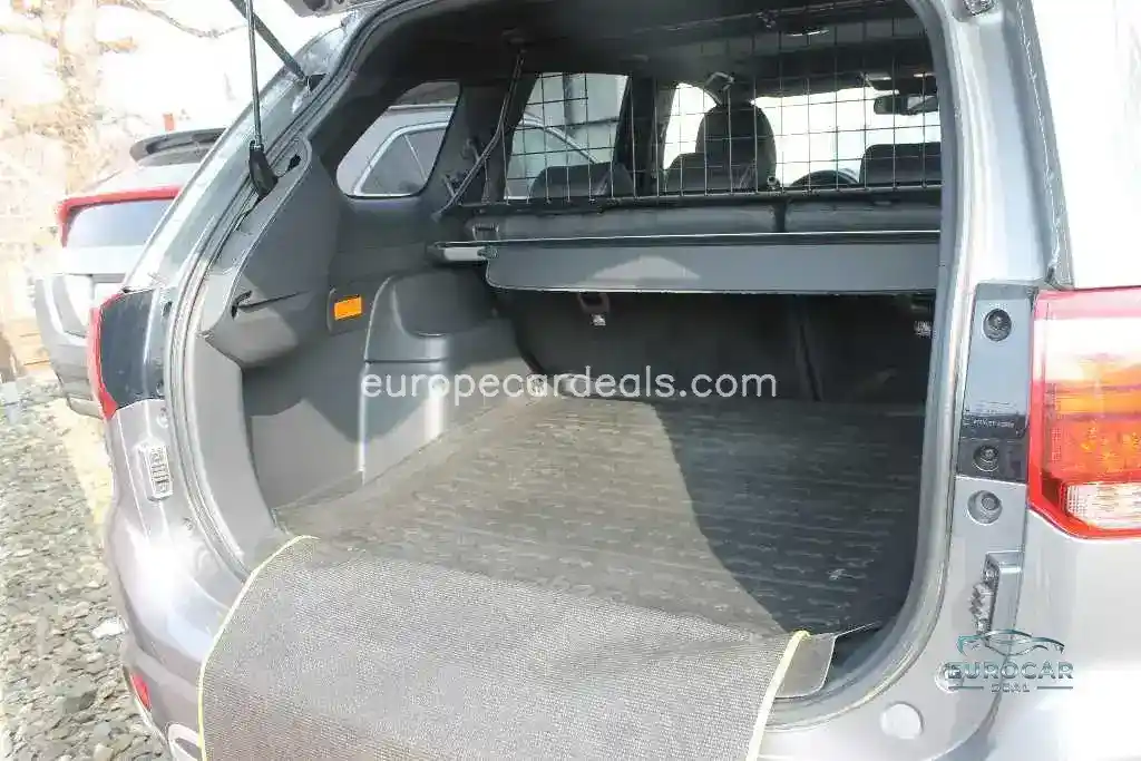 Mitsubishi Plug-in Hybrid Outlander