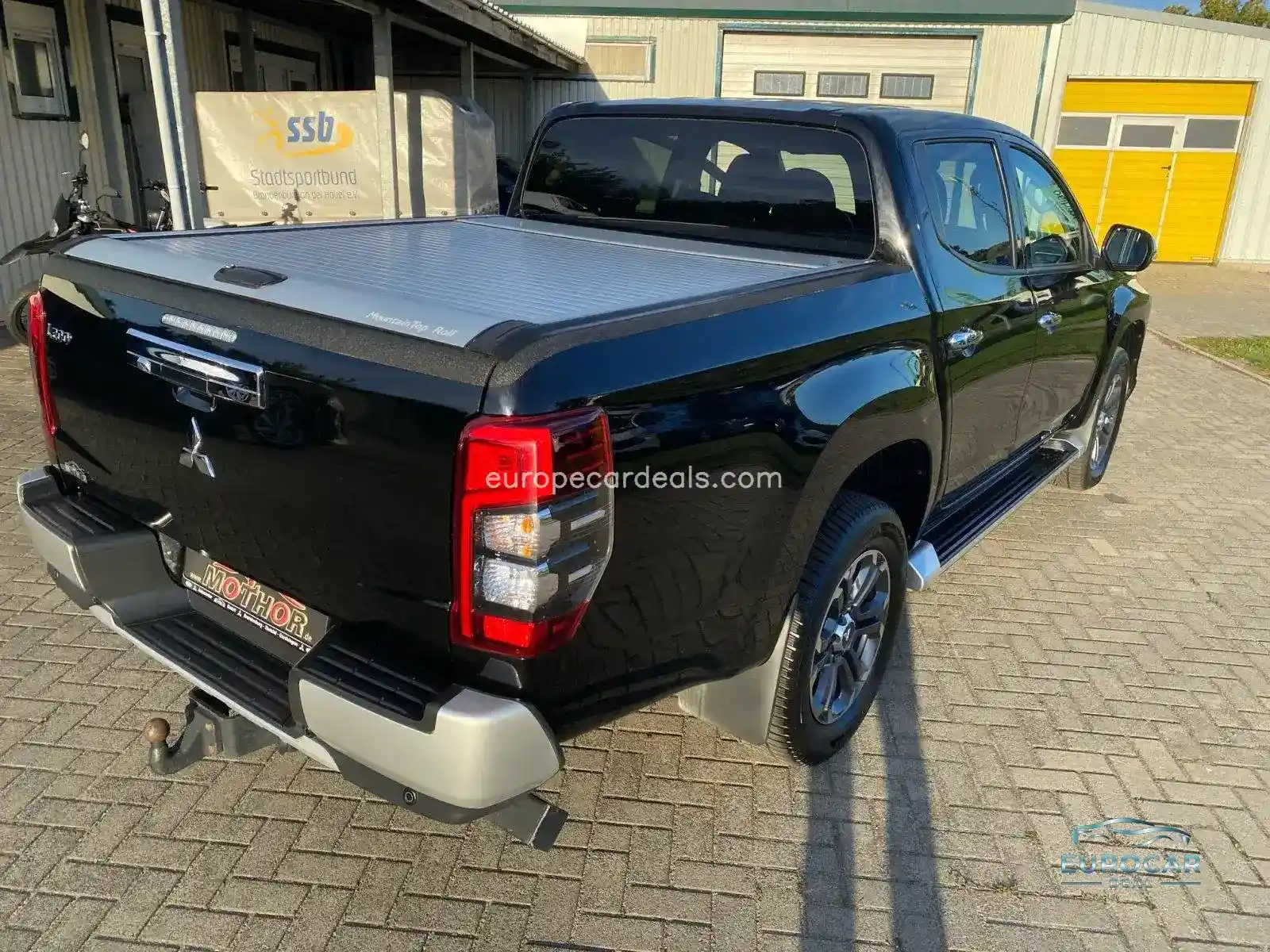 Mitsubishi L200