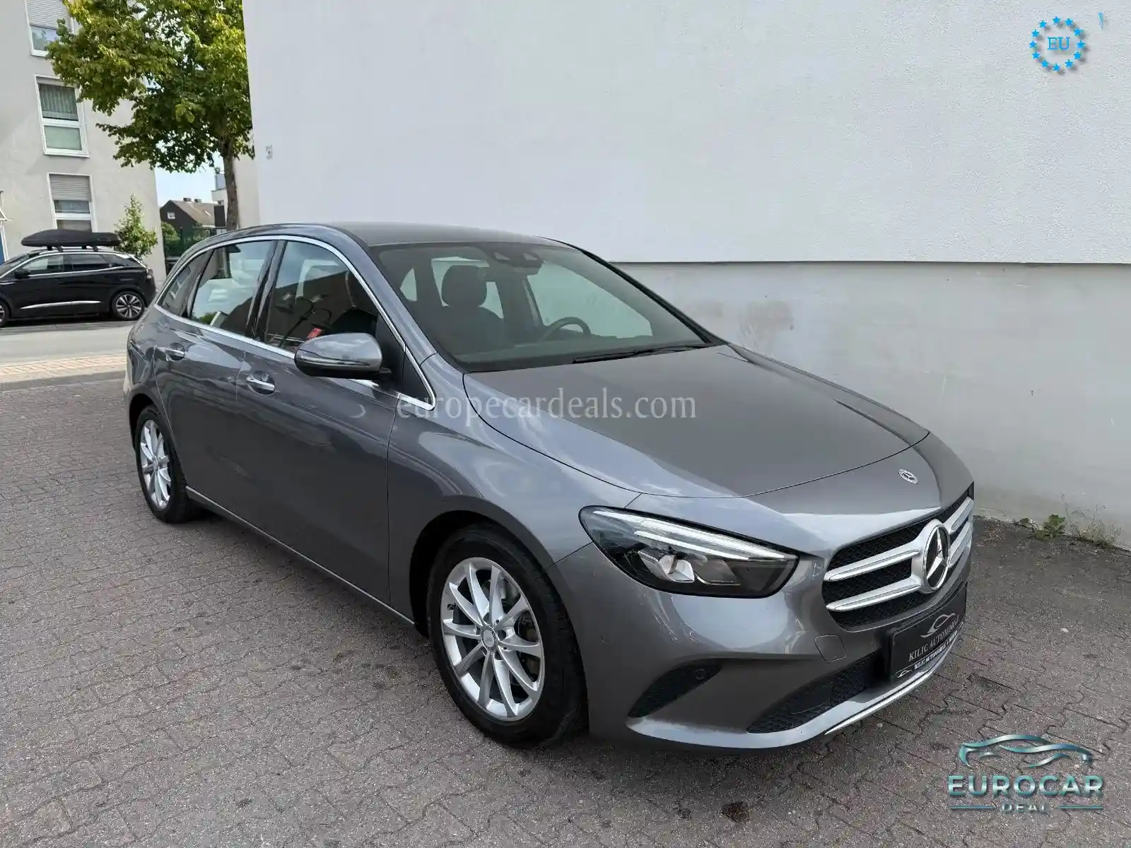 Mercedes-Benz B 220