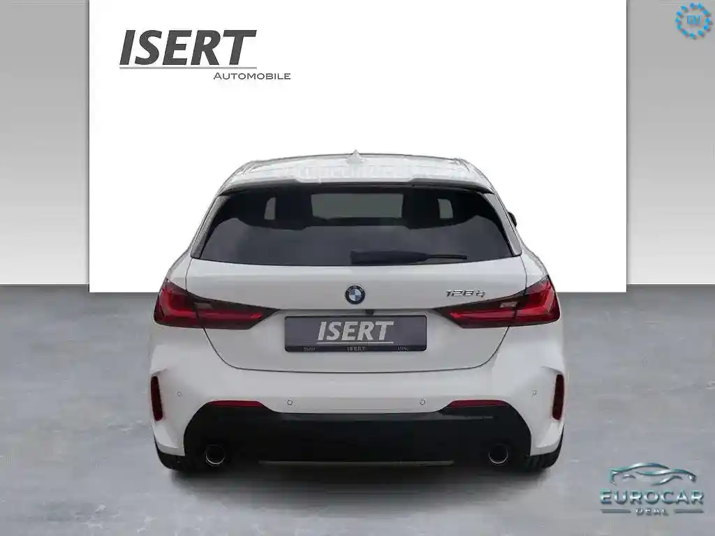 BMW 128