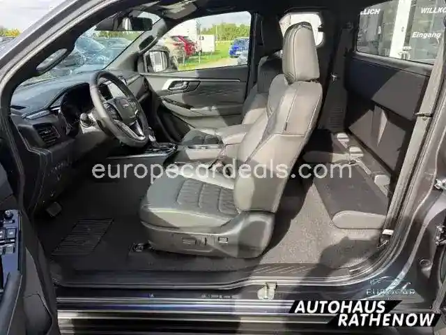 Space Cab LSE Autom.MY2025*Allrad*Leder di