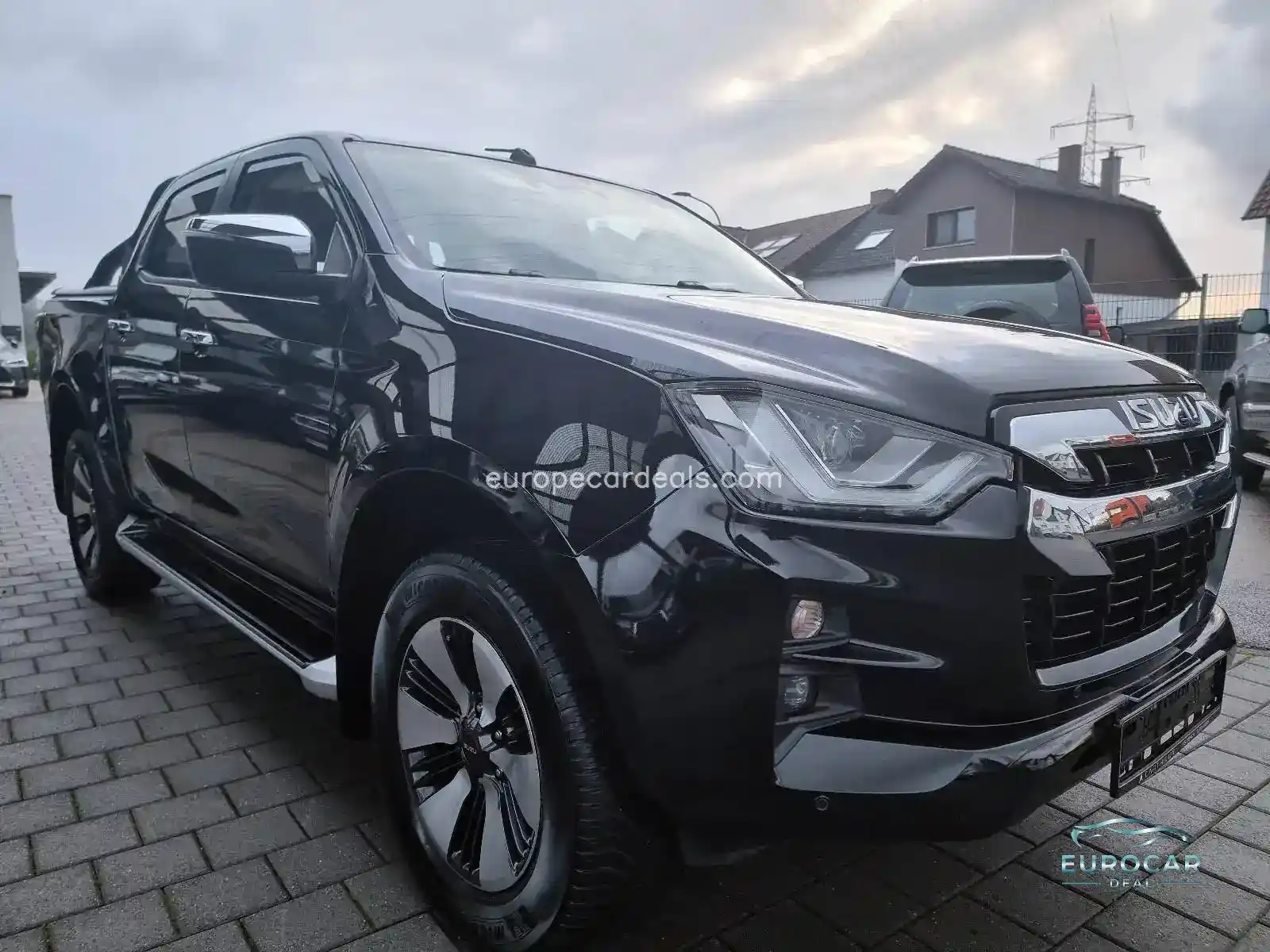 DoKa 4WD Aut Leder Navi LED Kamera Keyless