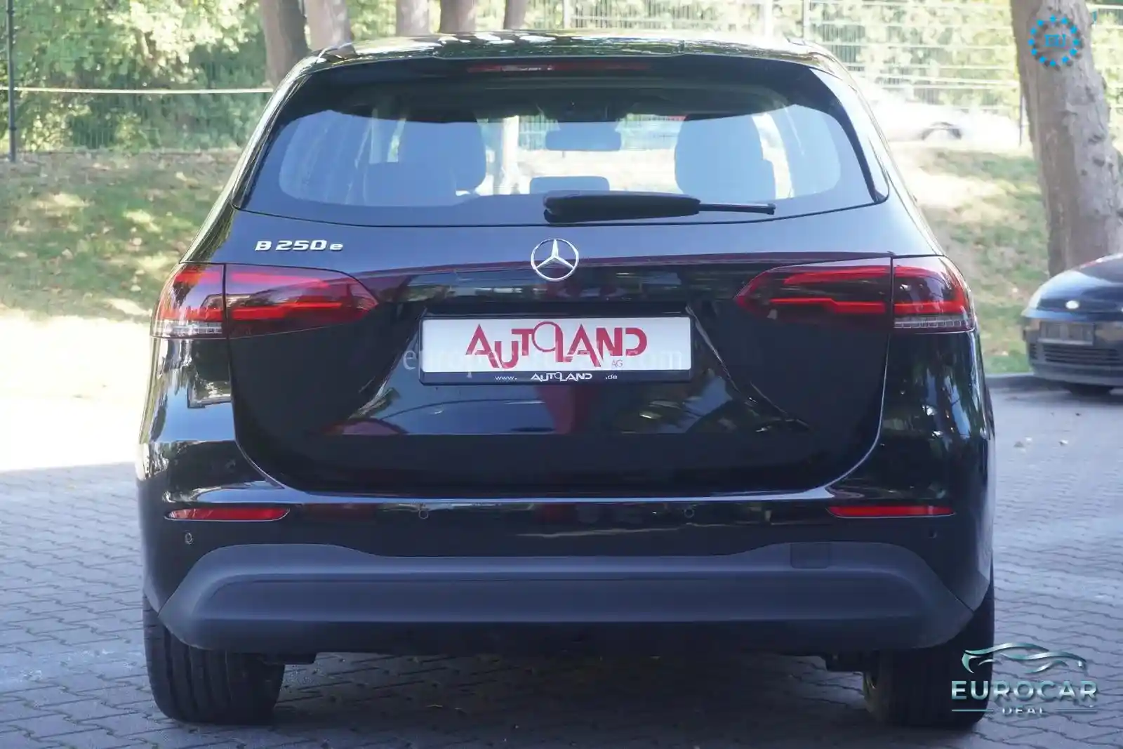 Mercedes-Benz B 250