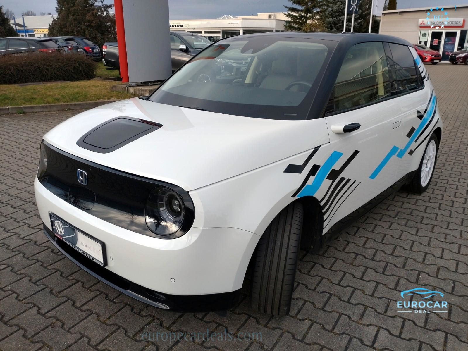 Honda e