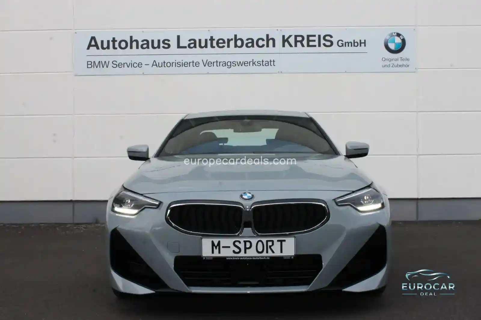 BMW 220