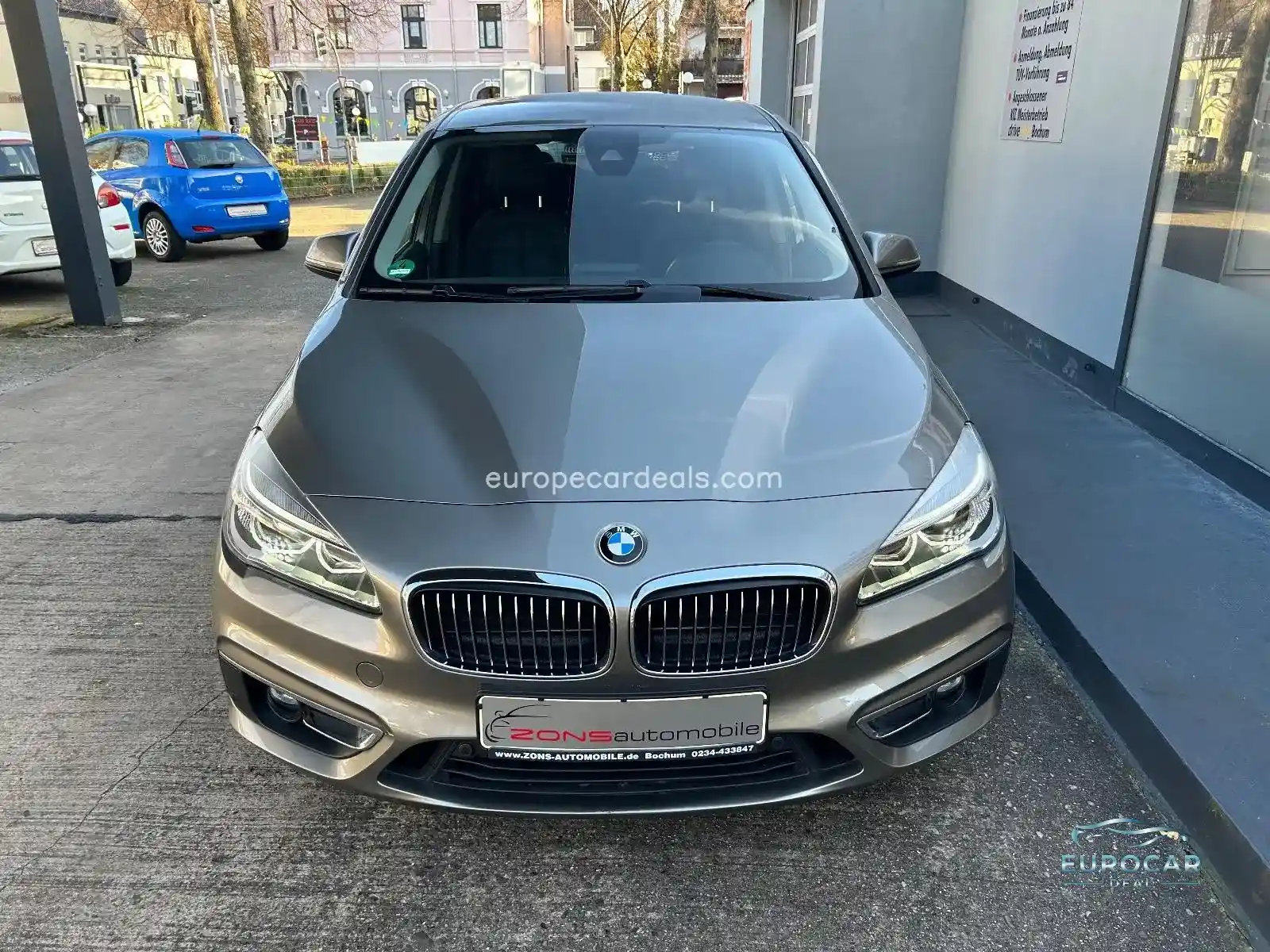 BMW 220