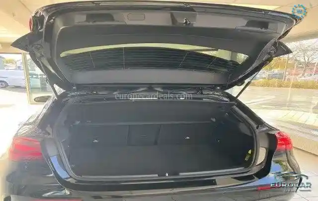 Mercedes-Benz A 35 AMG