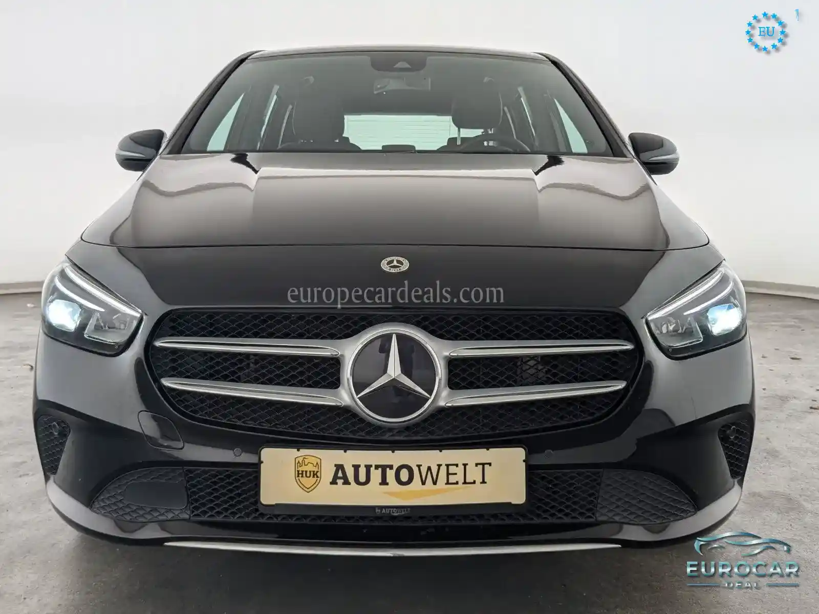 Mercedes-Benz B 180