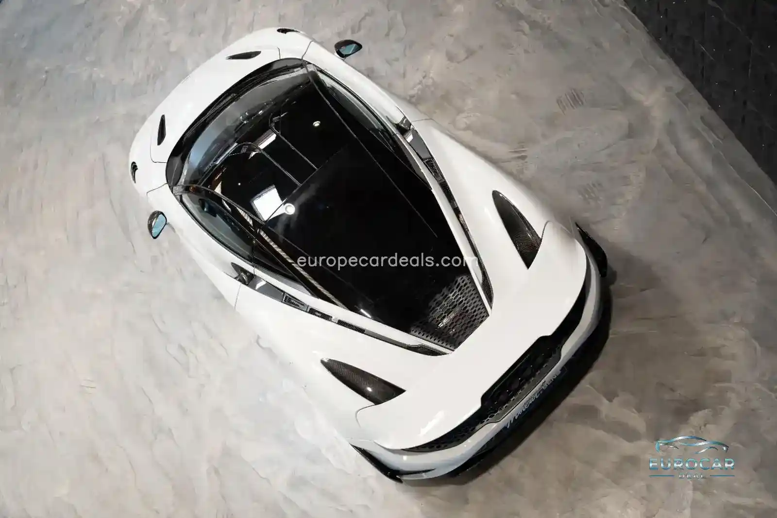 McLaren 765LT