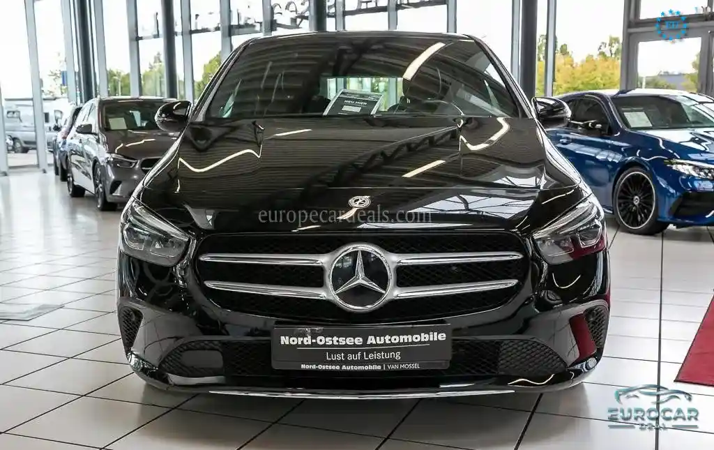 Mercedes-Benz B 200