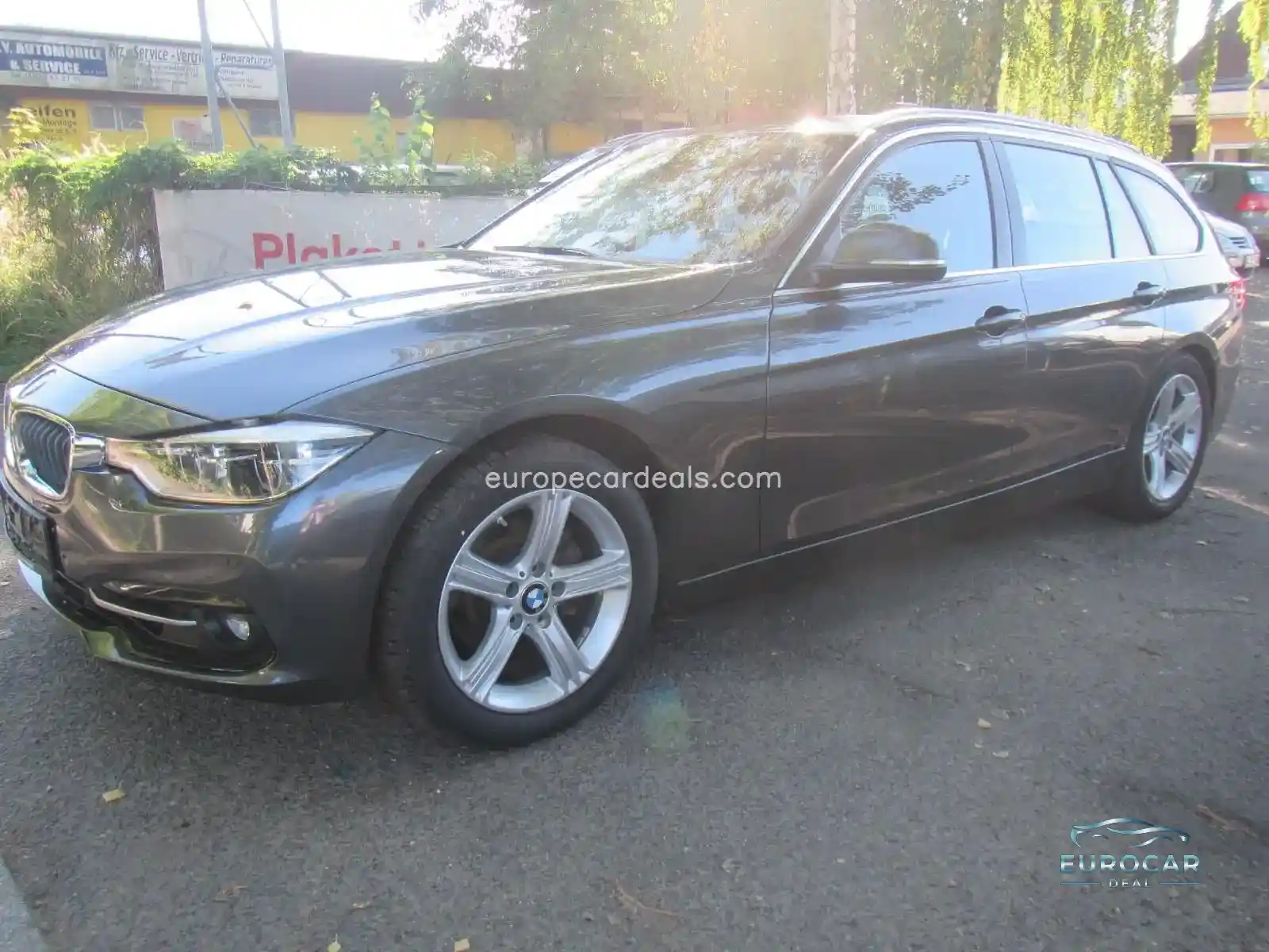 BMW 320